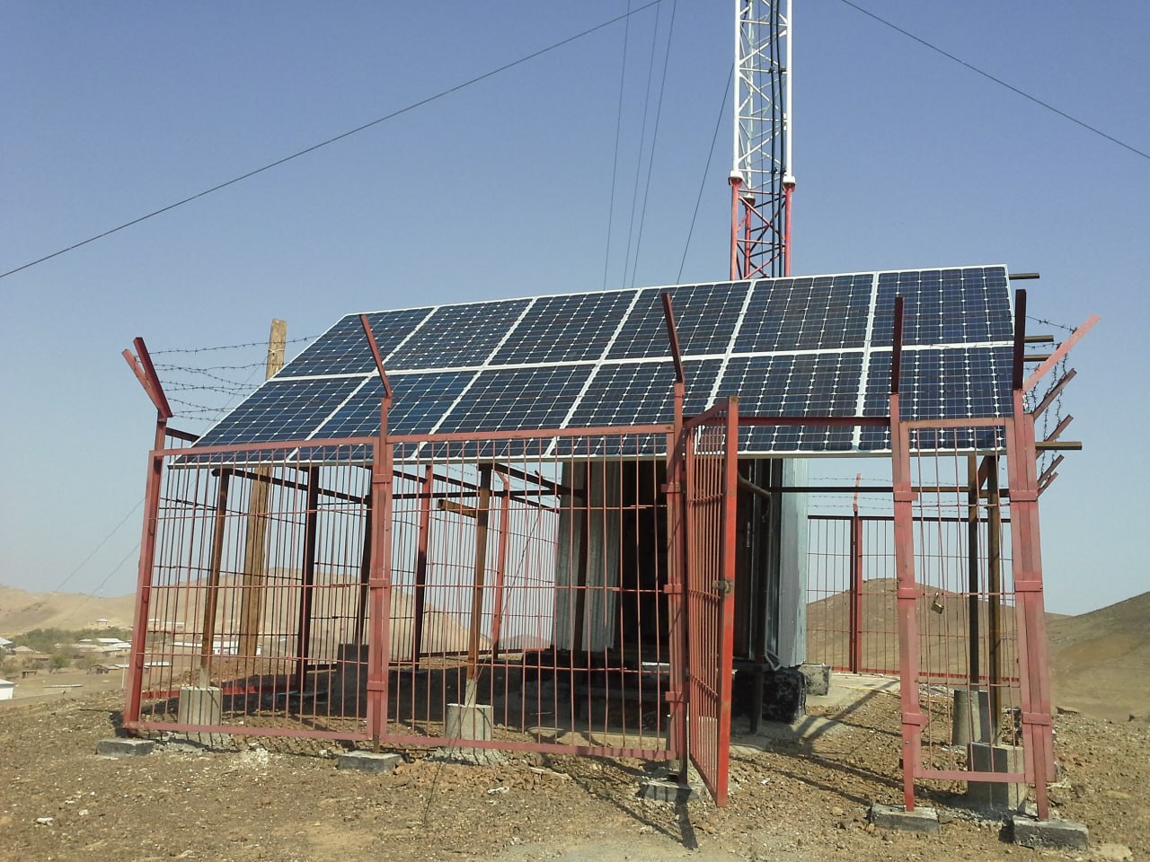 Forish tumanidagi aloqa stansiyasi